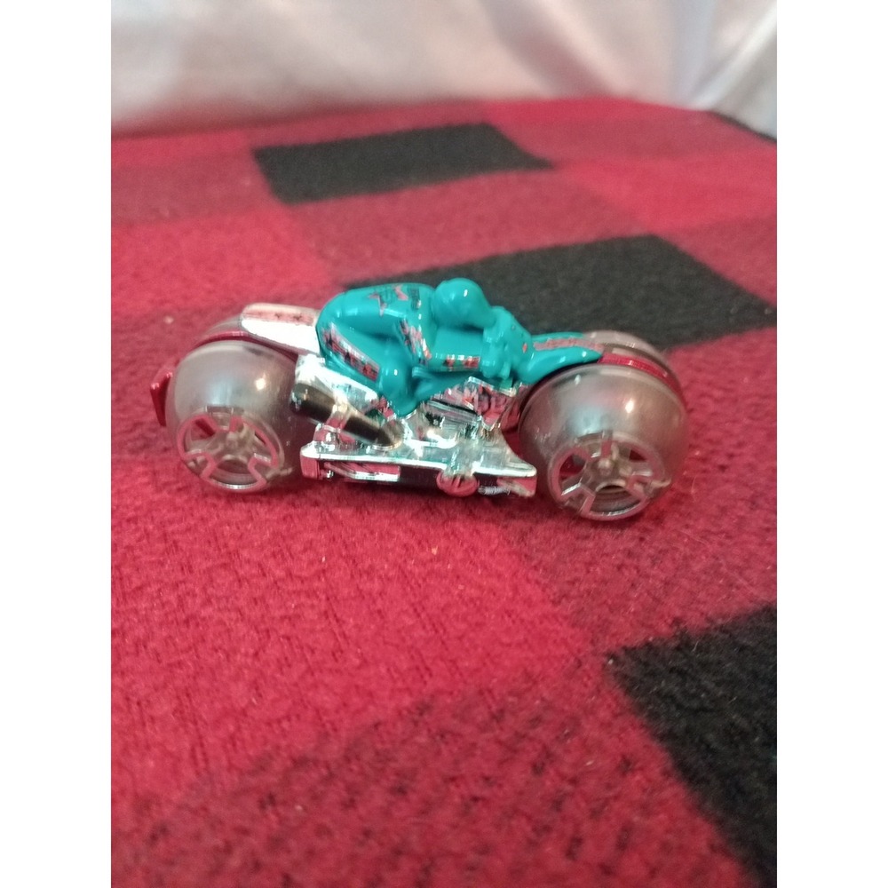 2013 Hot Wheels Motorcycle 99 Pilot 104 C131B